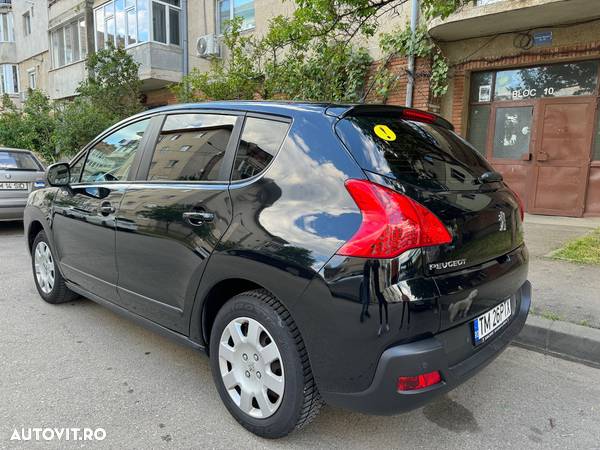 Peugeot 3008 1.6 HDI Confort Pack - 2