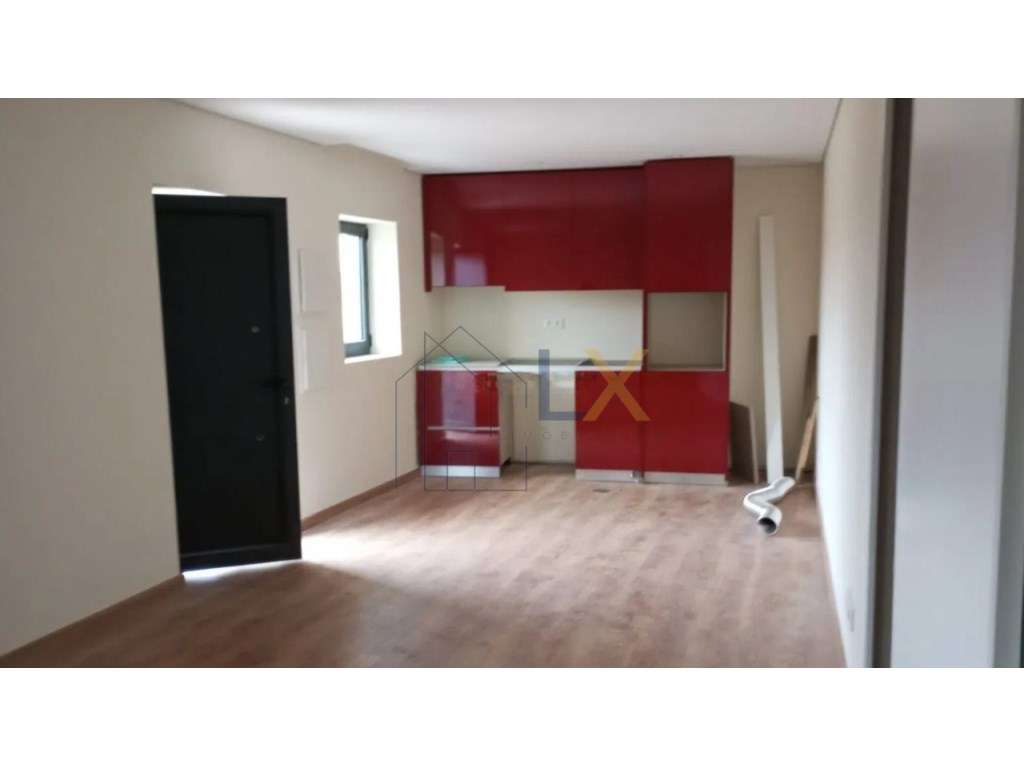 Moradia T0 totalmente remodelada na Forca!!! - Grande imagem: 4/12