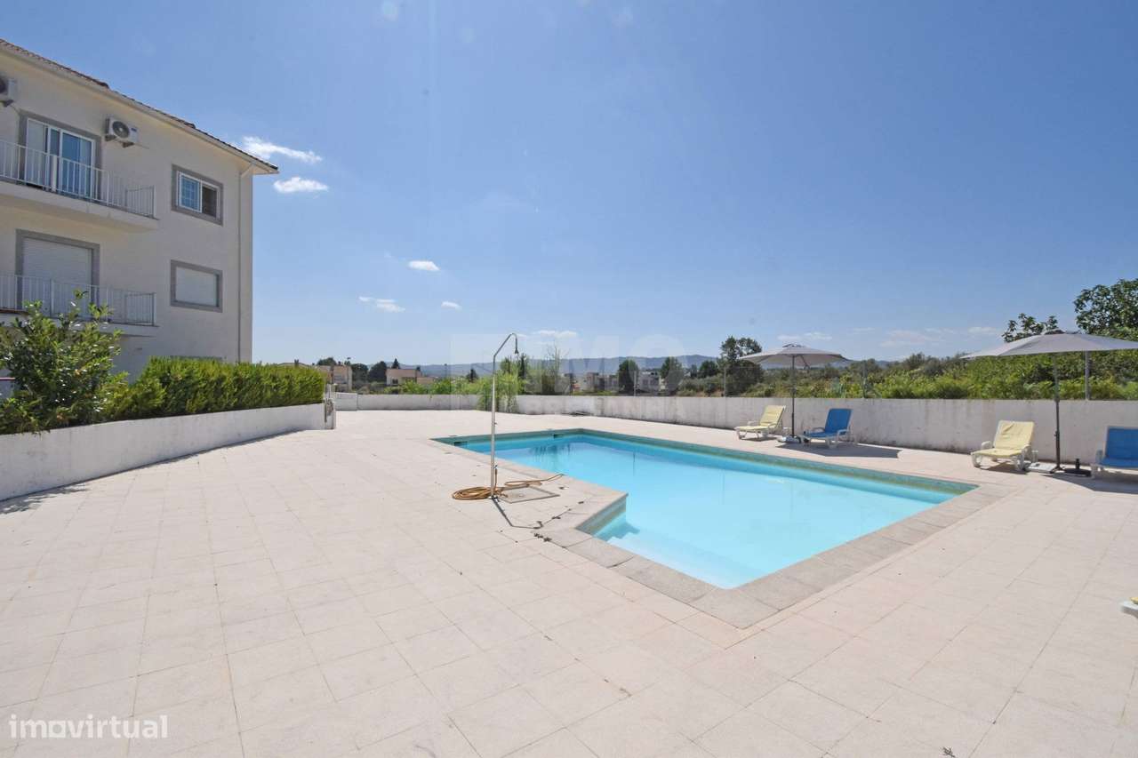T4 c/ Piscina, Garagem e Sótão | Quinta do Covelo | Covilhã-37