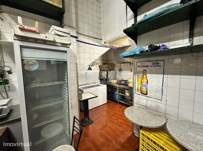 Trespasse de Café / Confeitaria / Snack Bar / no Amial - Porto-2