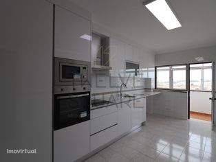 Apartamento T3 Duplex para Venda em Leiria