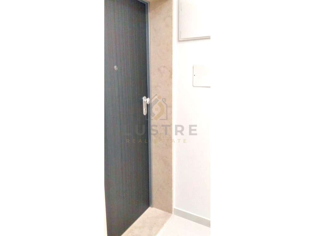 Apartamento T2 com varandas panorâmicas e parqueamento em Santa Mar...-19