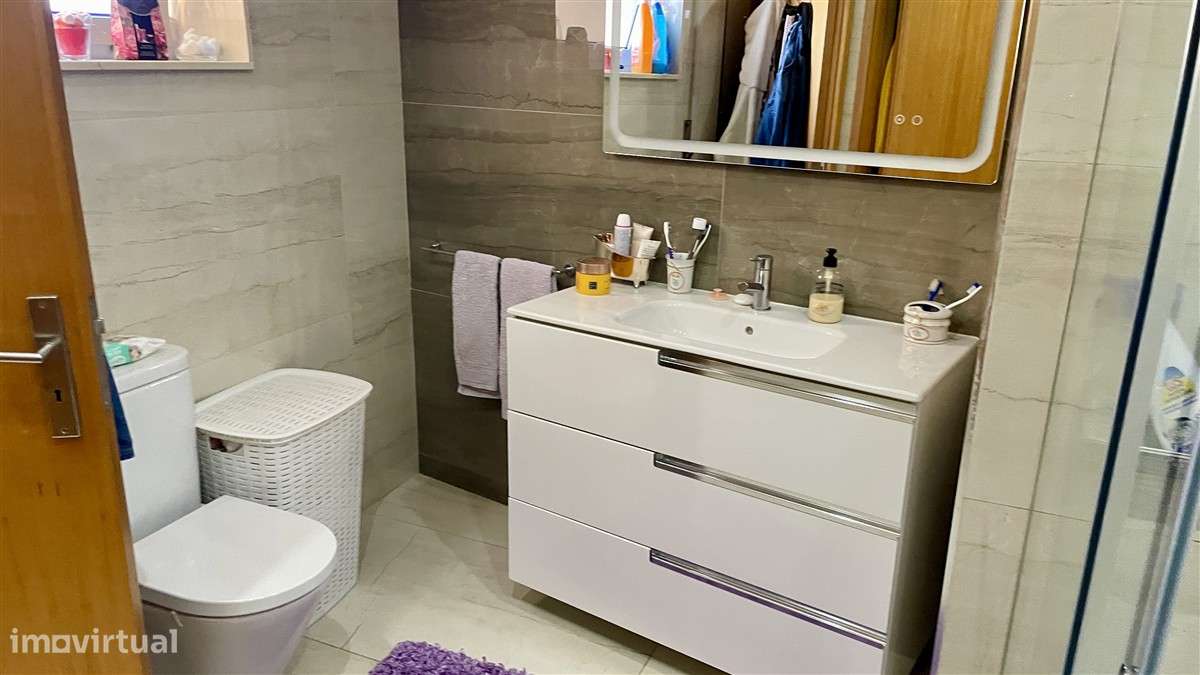 Andar de Moradia T2-Aver-o-Mar-Terraço-garagem fechada-15