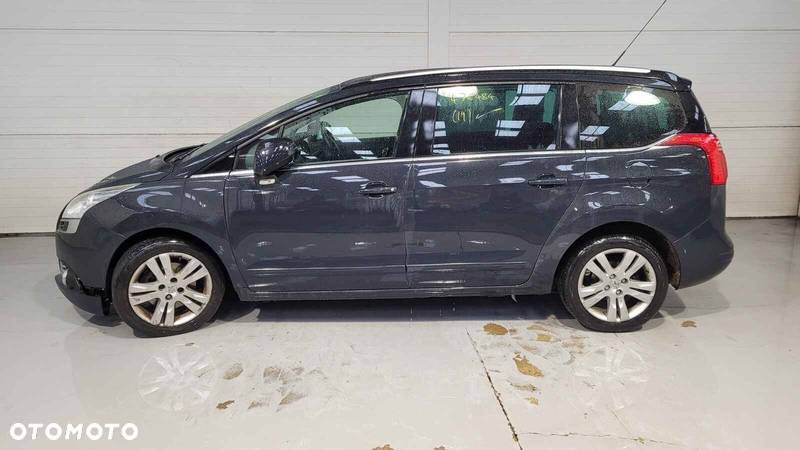 Peugeot 5008 2.0 BlueHDi Allure 7os - 6