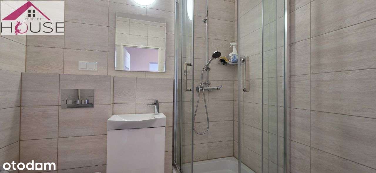 Jasna przestronna kawalerka-18