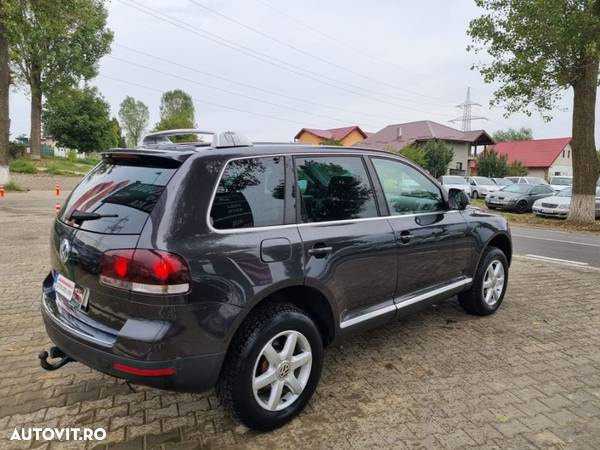 Volkswagen Touareg - 4