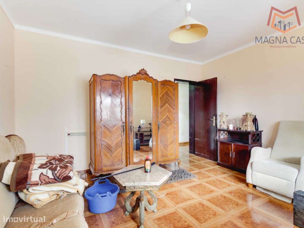 Moradia T10 com logradouro a 5 min da A5, a 7 min de carro da Nova ...-32