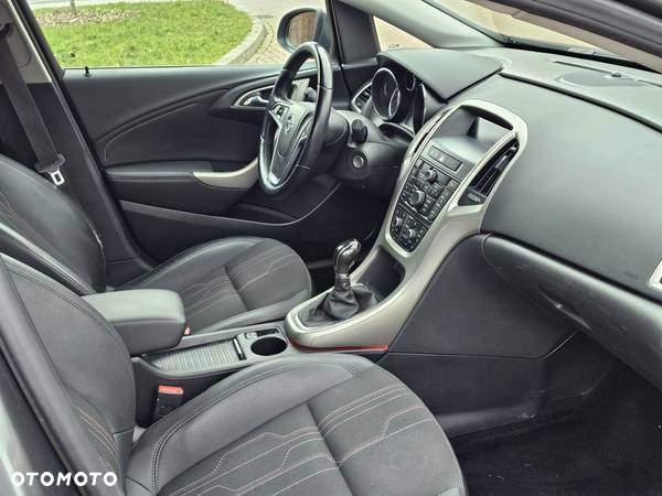 Opel Astra IV 1.7 CDTI Edition 150 - 10