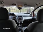 Fiat Grande Punto - 10