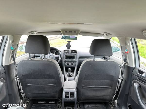 Volkswagen Golf VI 1.6 TDI Comfortline - 9