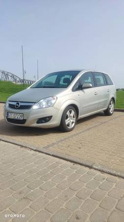 Opel Zafira 1.9 CDTI Enjoy ActiveSelect - 1