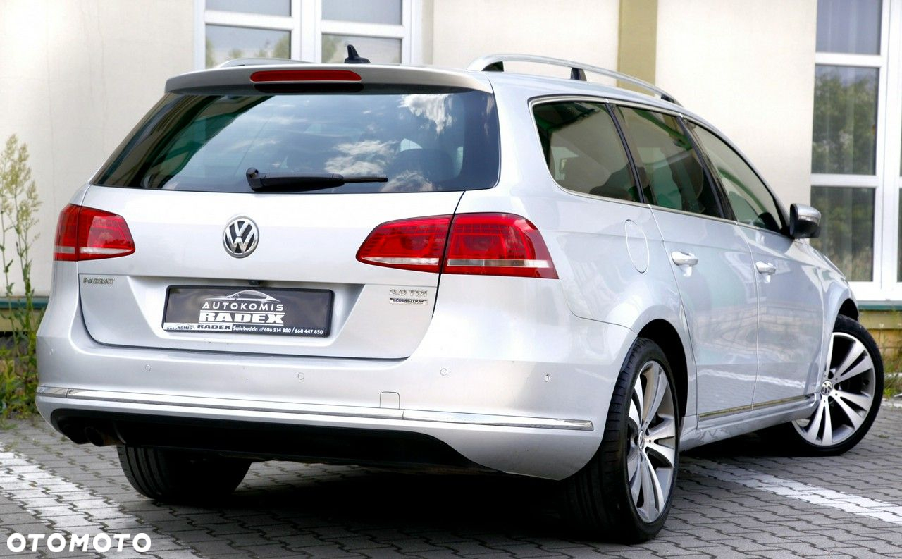 Volkswagen Passat Variant 2.0 TDI DSG BlueMotion Technology Exclusive - 19