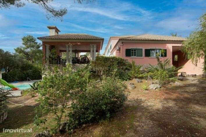 Moradia de Luxo T7 na quinta do Peru-14