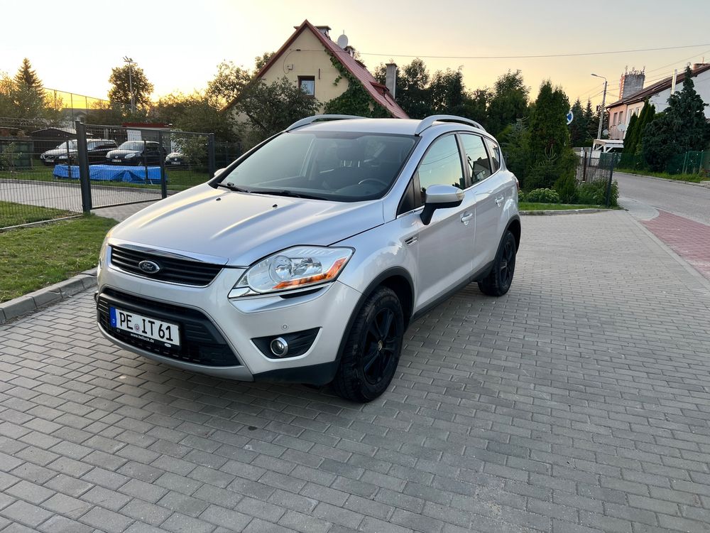 Ford Kuga I (2008-2012) 2.0 TDCi 2x4 Titanium 2012