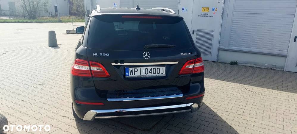 Mercedes-Benz ML 350 BlueTec 4-Matic - 8