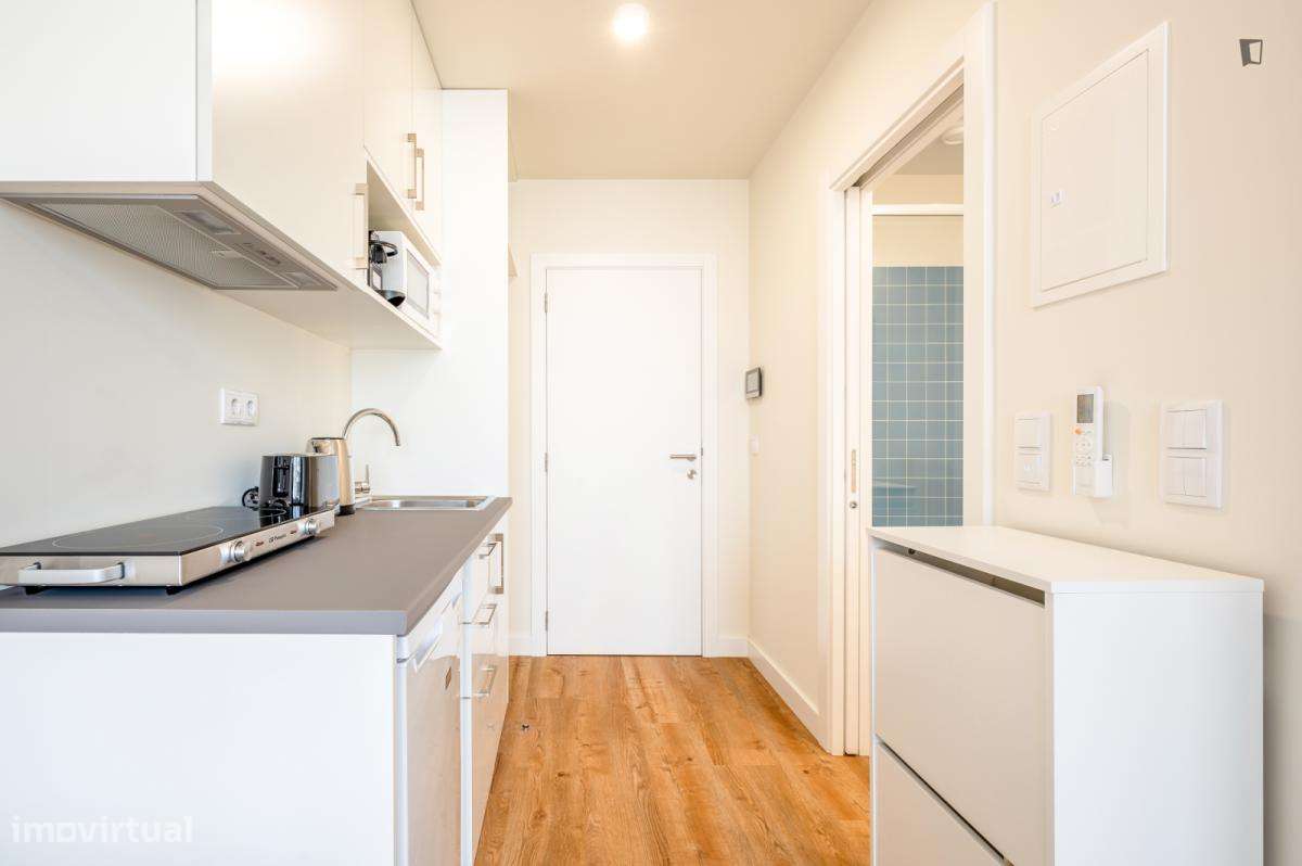 Estúdio - localizado em Olaias Lisbon - Grande imagem: 5/6