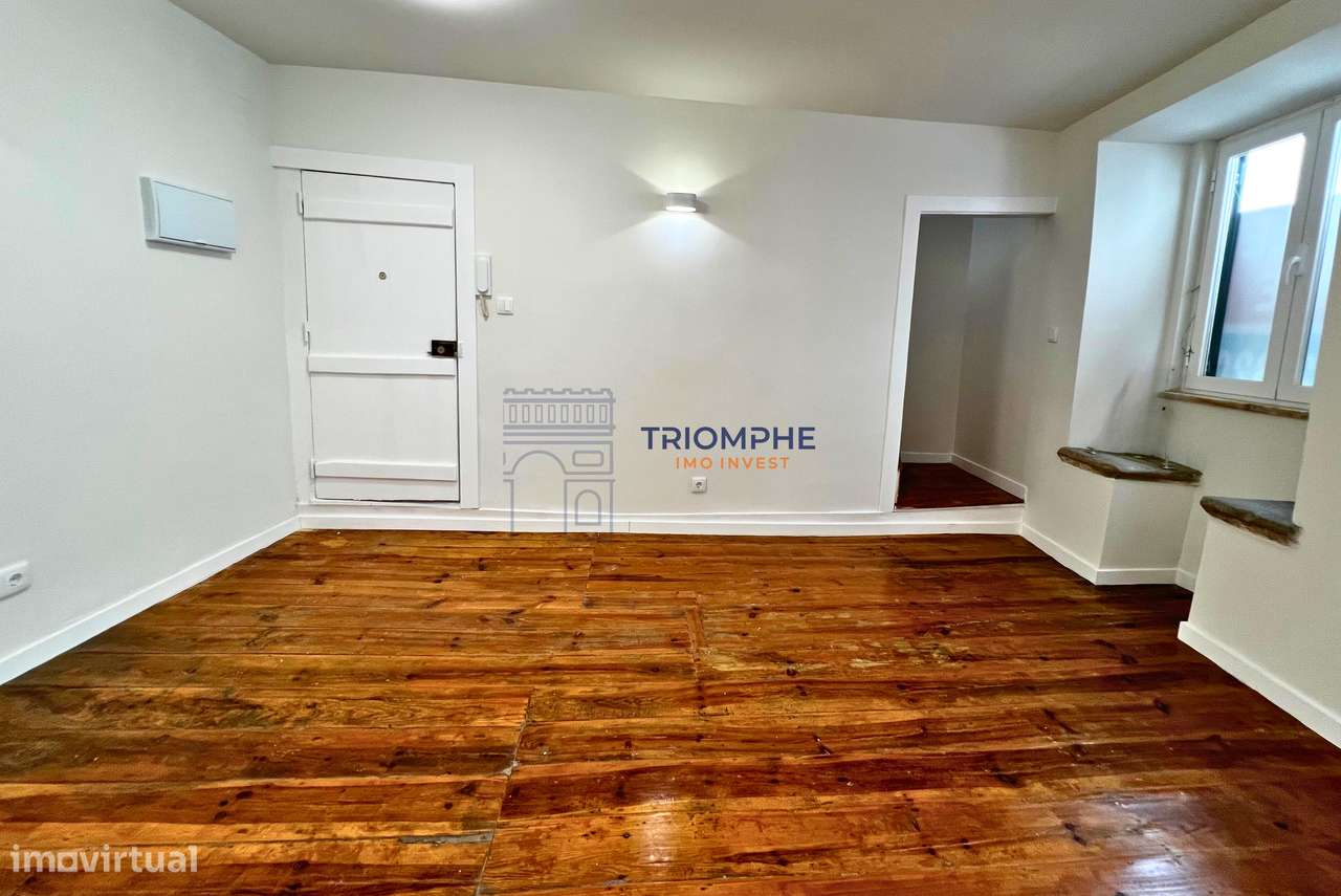 Apartamento T2 Duplex Renovado - Alfama - Grande imagem: 4/24