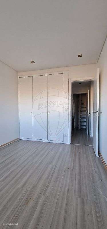 Apartamento T2 para arrendamento - Grande imagem: 3/4