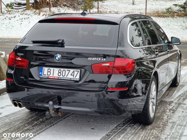 BMW Seria 5 520d xDrive Touring Sport Line - 8