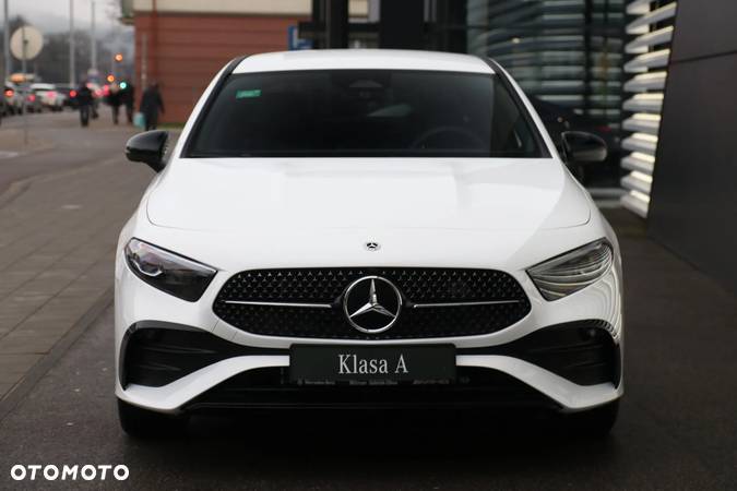 Mercedes-Benz Klasa A 250 e PHEV AMG Line 8G-DCT - 2