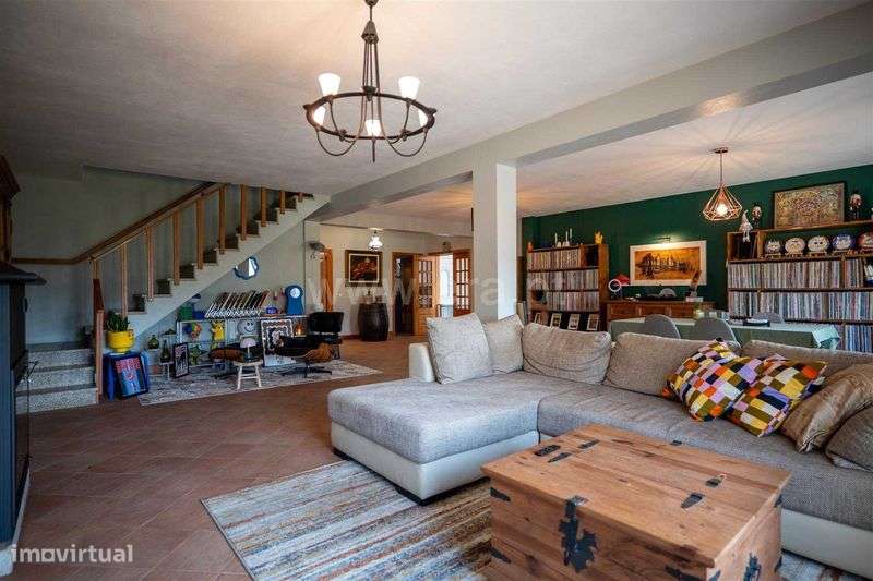 Moradia, Préstimo, Águeda
Moradia, Préstimo, Águeda - Grande imagem: 5/12