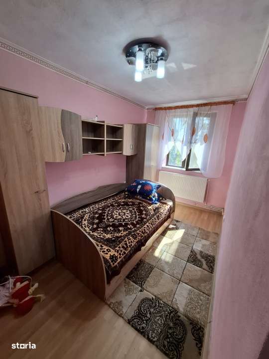 Apartament cu trei camere-Bals - Imagine principală: 2/11