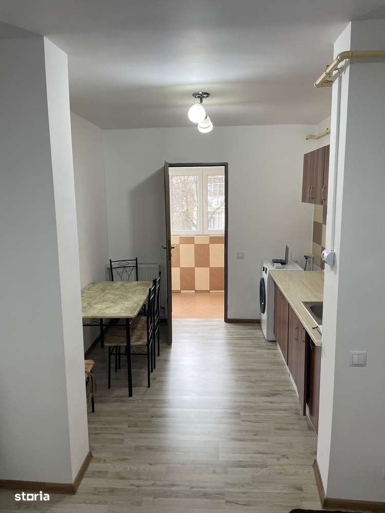 De vanzare apartament 2 camere, zona 800 - Imagine principală: 3/10