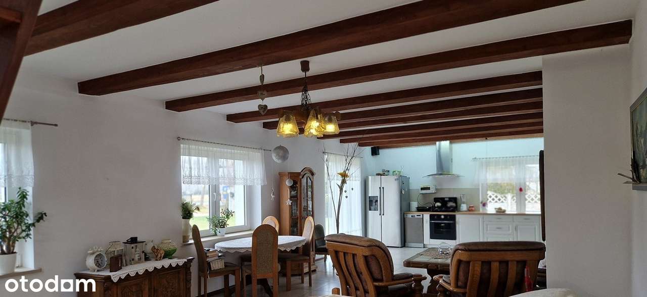 Sprzedam wyremontowany dom w otoczeniu drzew dębowych-3