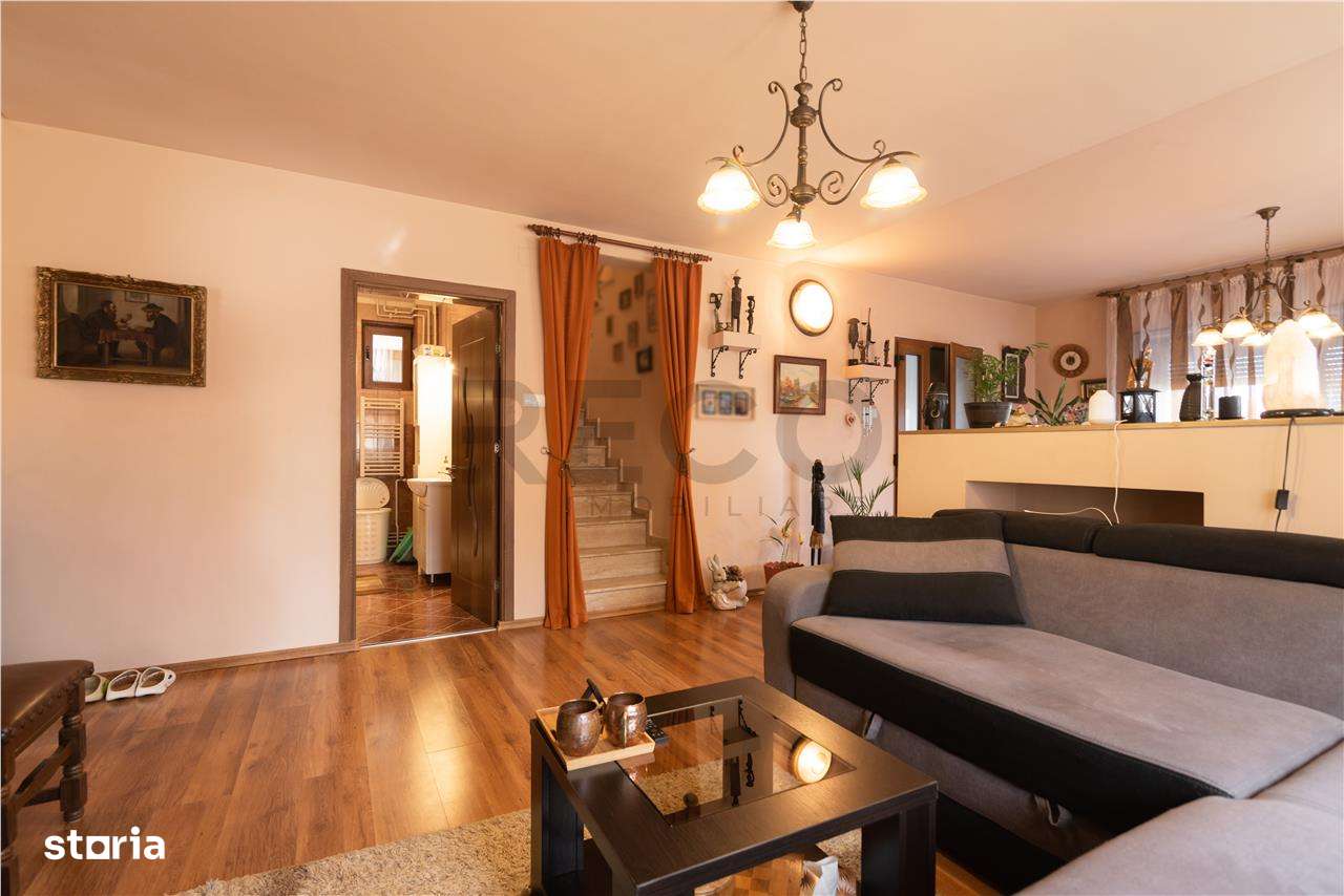 Casa P+M cu 4 camere+living+loc de luat masa in Santion - Imagine principală: 4/20