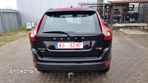 Volvo XC 60 D3 Momentum - 5