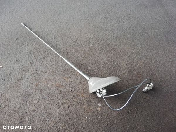 Antena GPS gniazdo antenowe 9666342580 Peugeot 5008 - 1