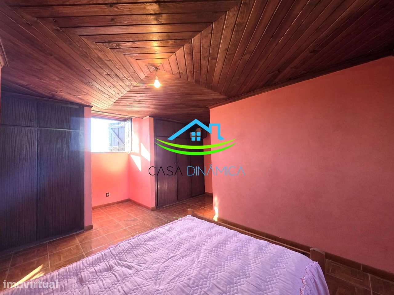 Moradia T3 em Azenha com terreno de 2000m2-30