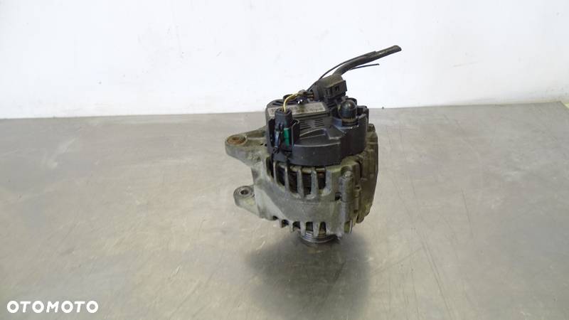 ALTERNATOR DACIA LOGAN  TG12C151 2617345A 2112147005 - 1