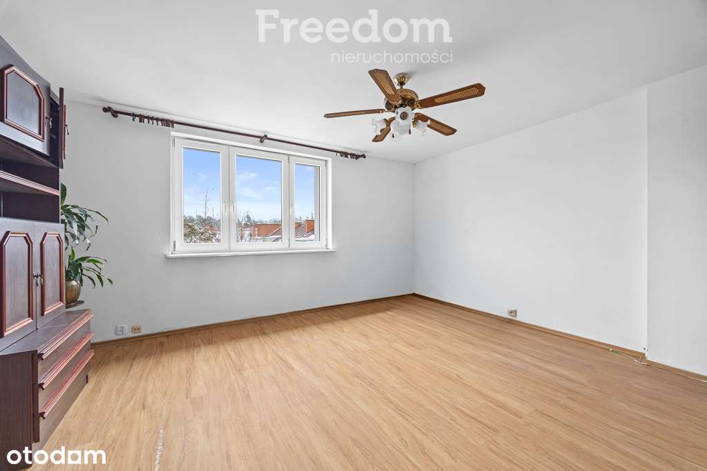 Jasne, dwustronne mieszkanie z potencjałem - Pełny obrazek: 2/11