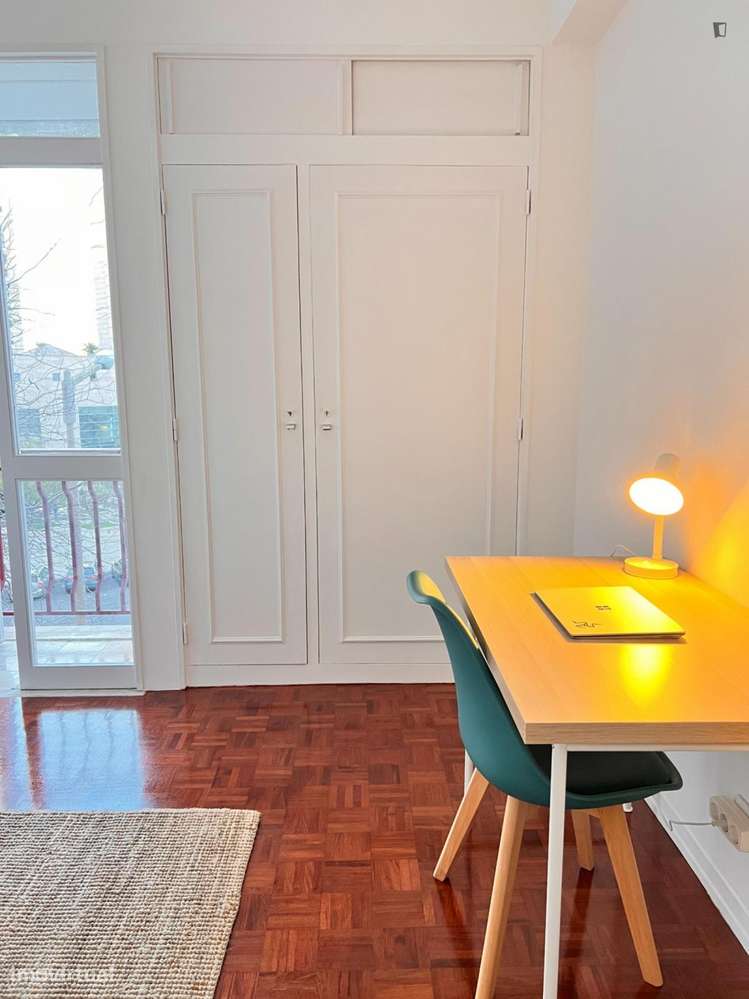 Quarto - localizado em Olivais Lisbon - Grande imagem: 2/10