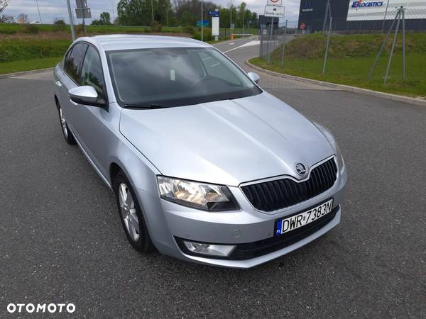 Skoda Octavia 1.6 TDI Ambition - 2