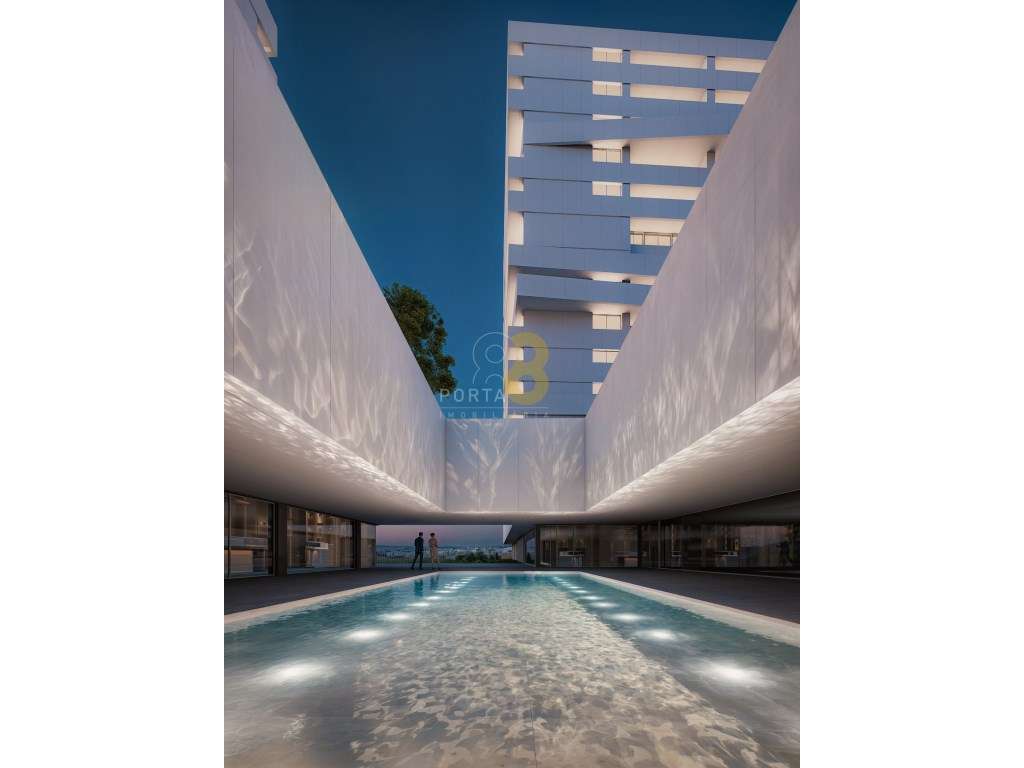 T4 Novo com Varandas, Garagem e Vistas Desafogadas - Requesende-10