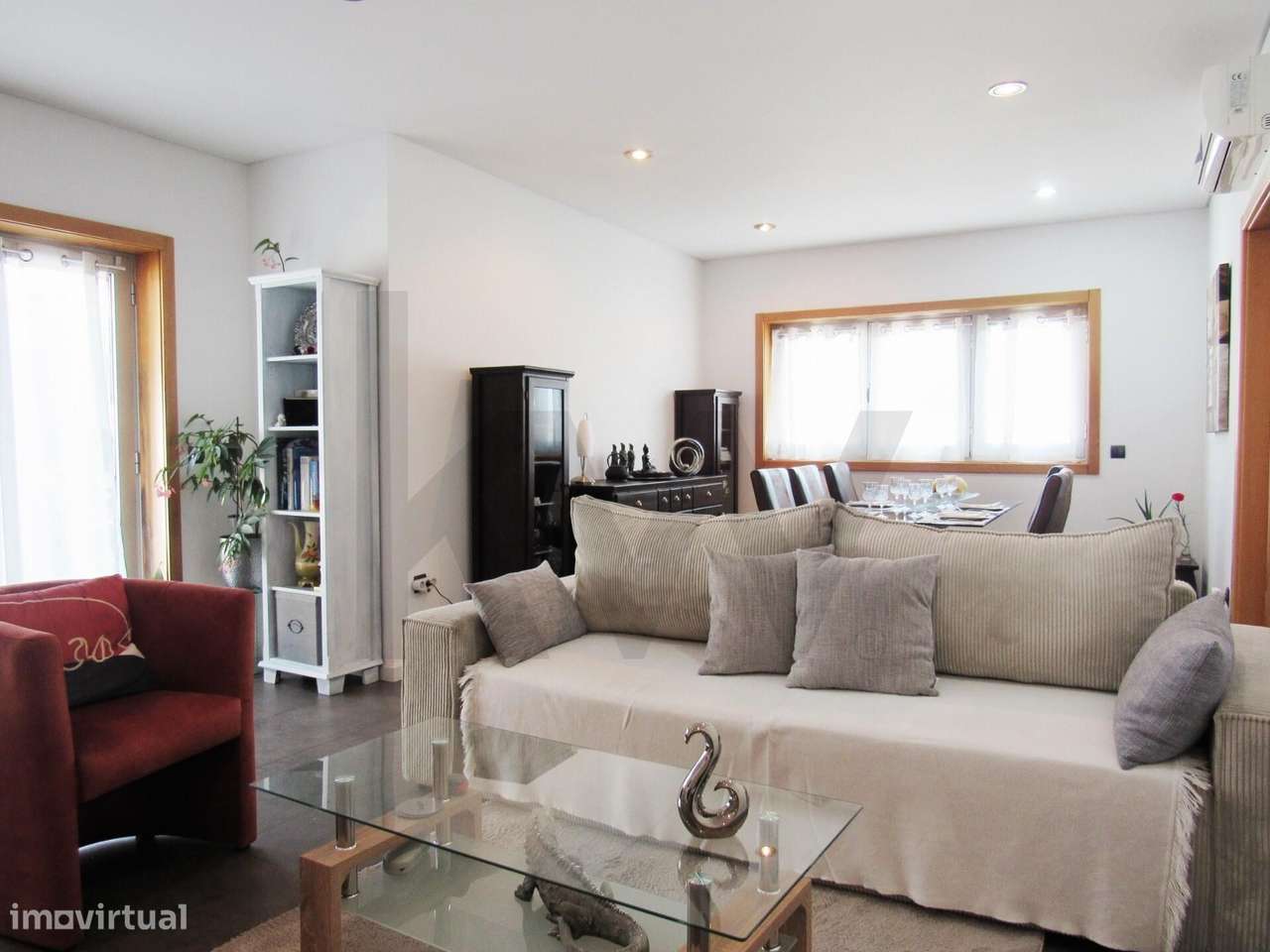 Moradia Térrea com Salão Superior - Grande imagem: 4/38