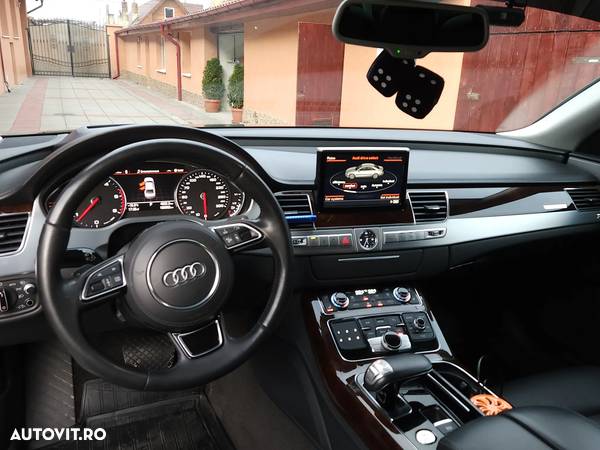 Audi A8 3.0 TDI DPF clean diesel quattro tiptronic - 10