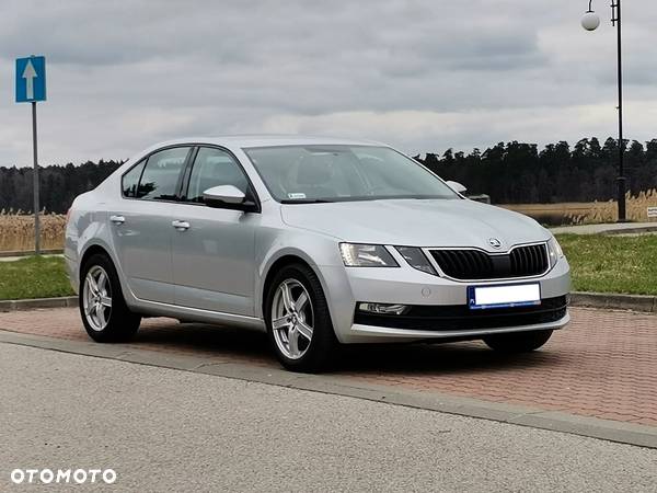 Skoda Octavia 1.6 TDI Active - 4