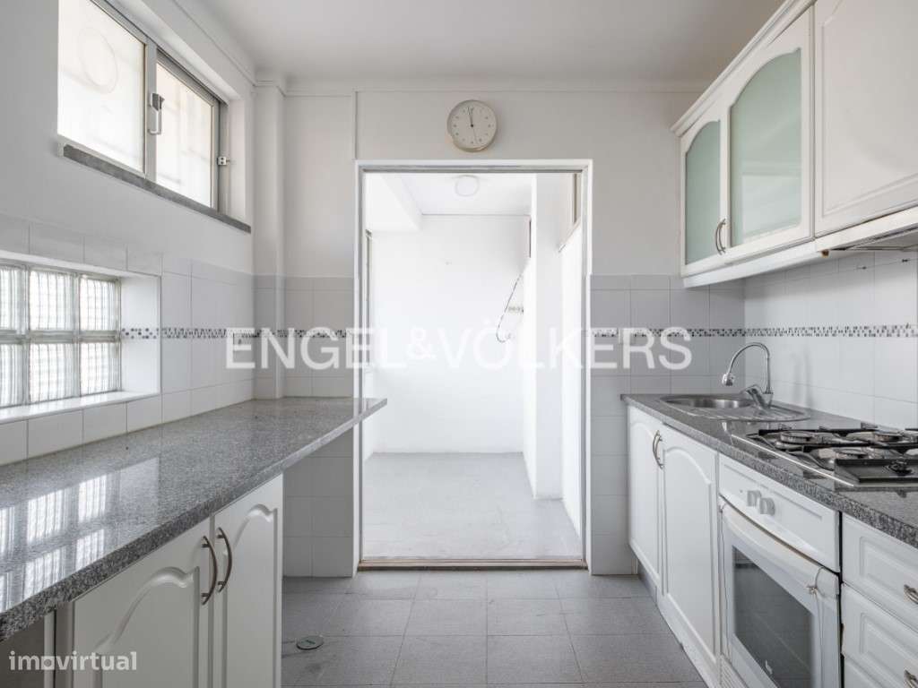 Apartamento T3 no Monte da Caparica-6