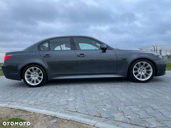 BMW Seria 5 525i - 9