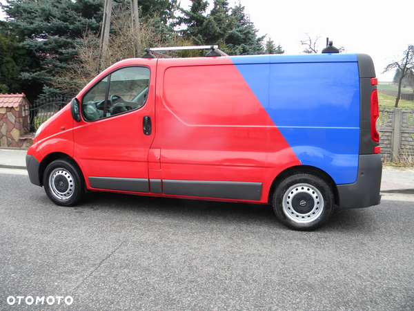 Opel Vivaro - 5