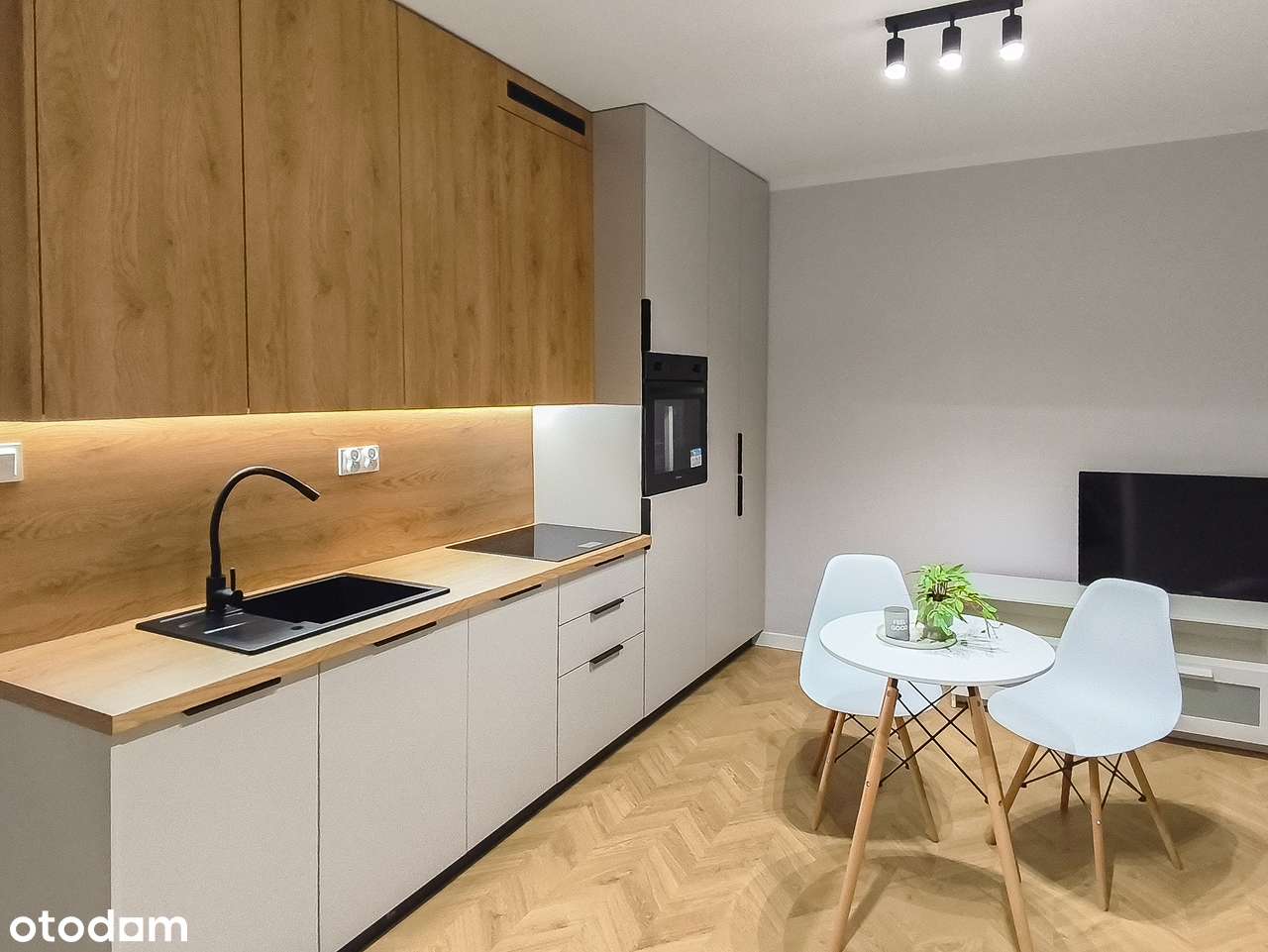 Kawalerka_na_wynajem_wysoki_standard_niski_czynsz!Bez_prowizji! - Pełny obrazek: 2/10