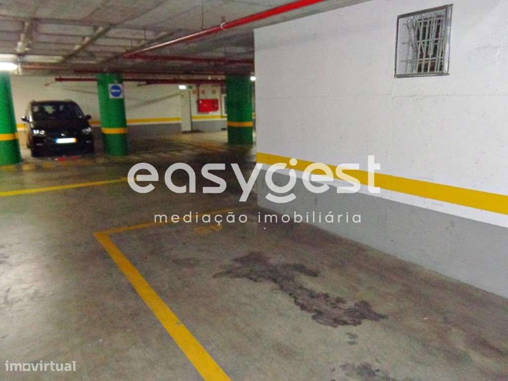 Parqueamento em Telheiras - Grande imagem: 4/7