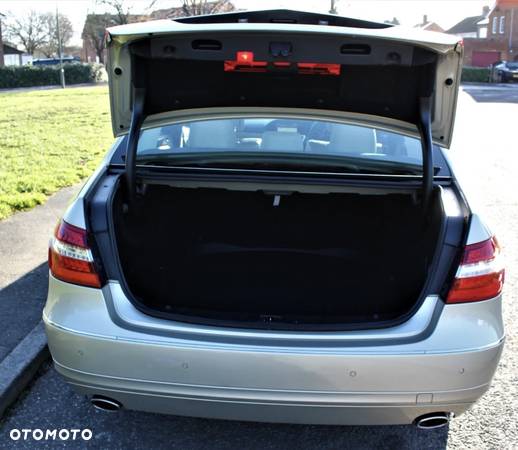 Mercedes-Benz Klasa E 350 CDI BlueEff Avantgarde - 16