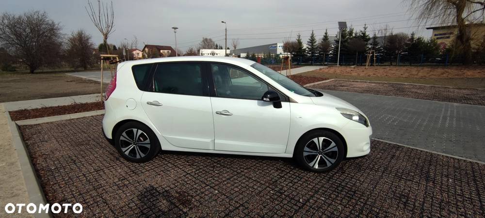 Renault Scenic TCe 130 Bose Edition - 6