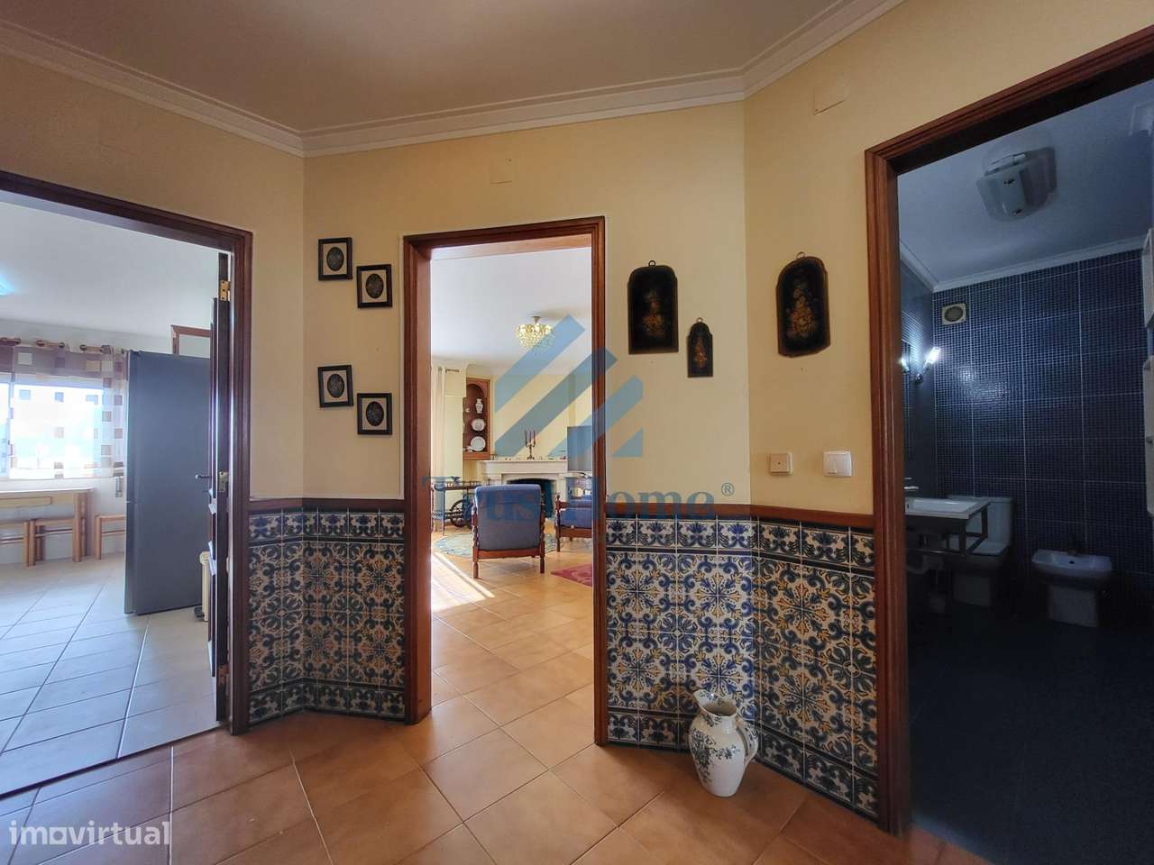 T2 com vistas e boas áreas nas Lopas(Agualva) perto do Mercado... - Grande imagem: 5/24