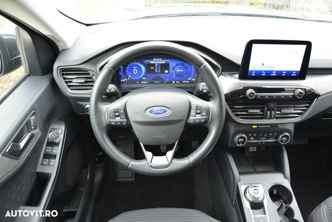 Ford Kuga 1.5 EcoBlue Aut. TITANIUM - 10