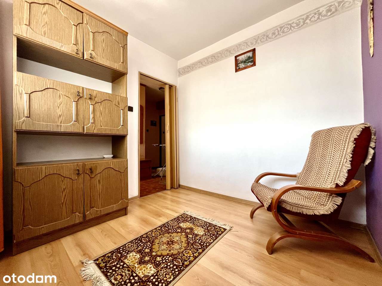 Trzypokojowe, słoneczne mieszkanie w atrakcyjnej lokalizacji.-3